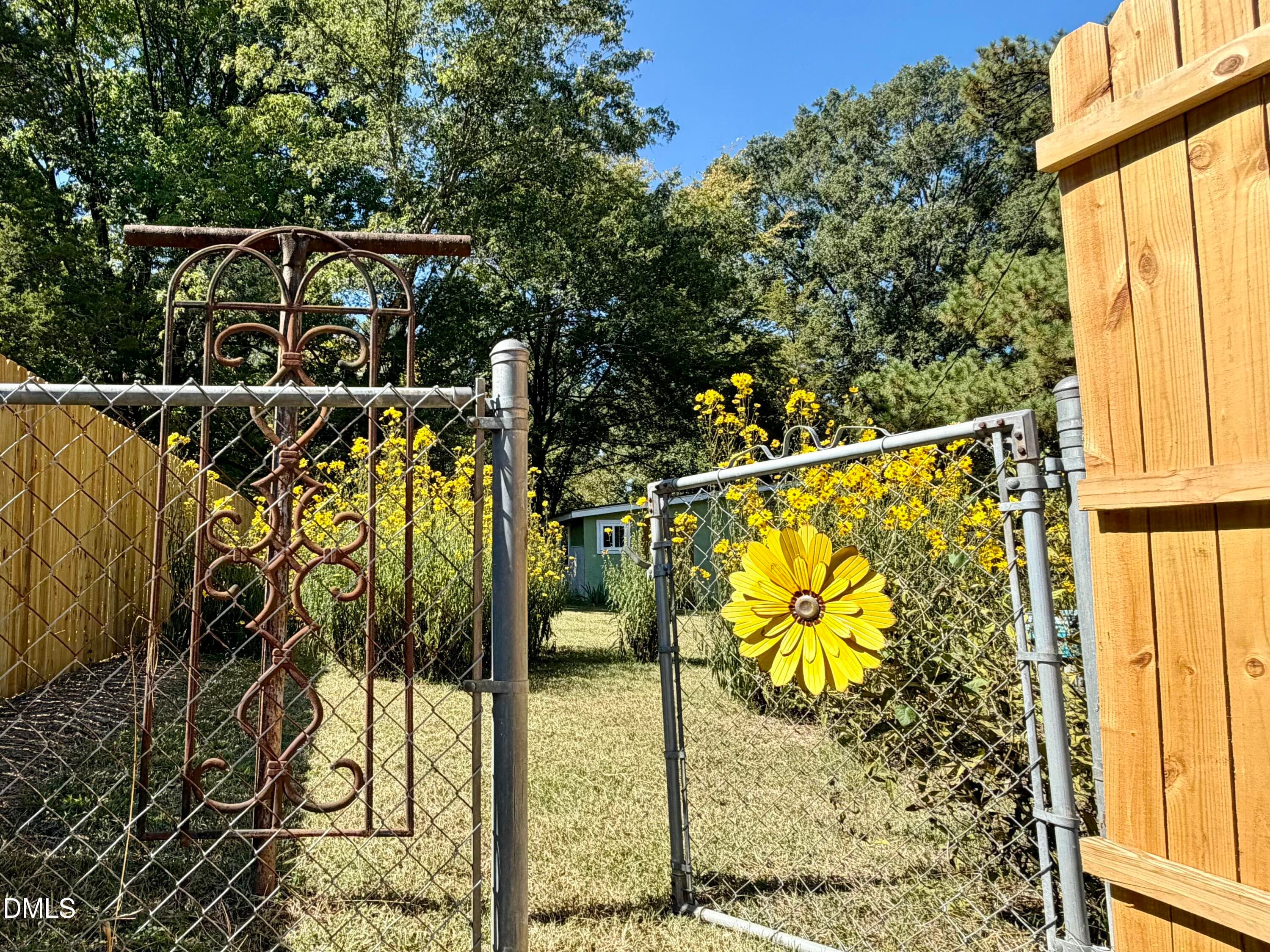 Garden gate - 2907 Broad Street, Durham, NC 27704
