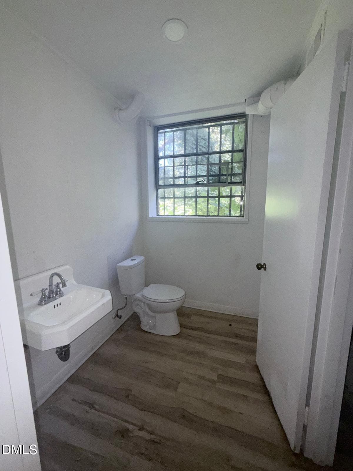 Bathroom - 508 S Chestnut Street, Henderson, NC 27536