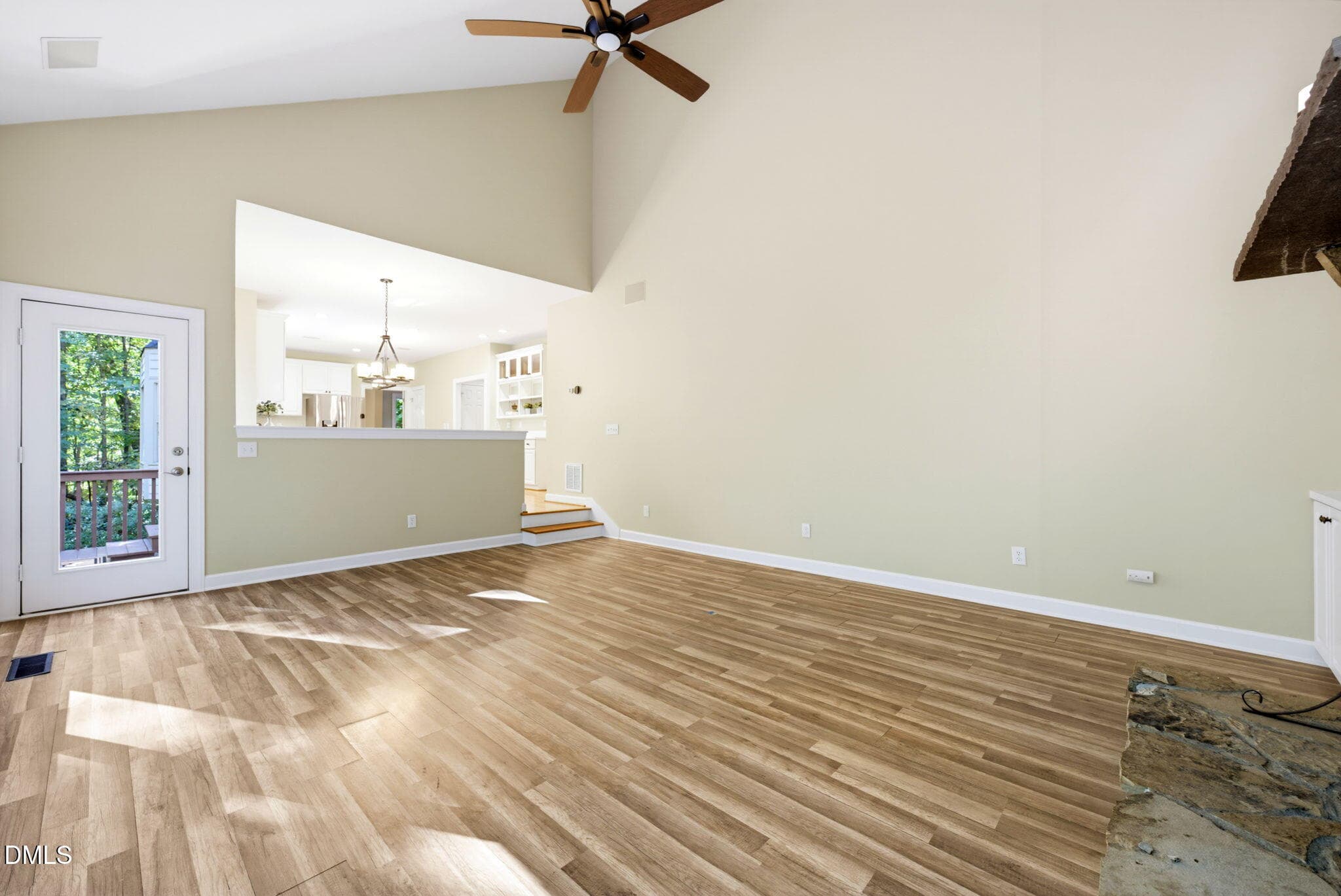 21-web-or-mls-untitled-19 - 204 Woodleaf Drive, Chapel Hill, NC 27516, Chapel Hill
