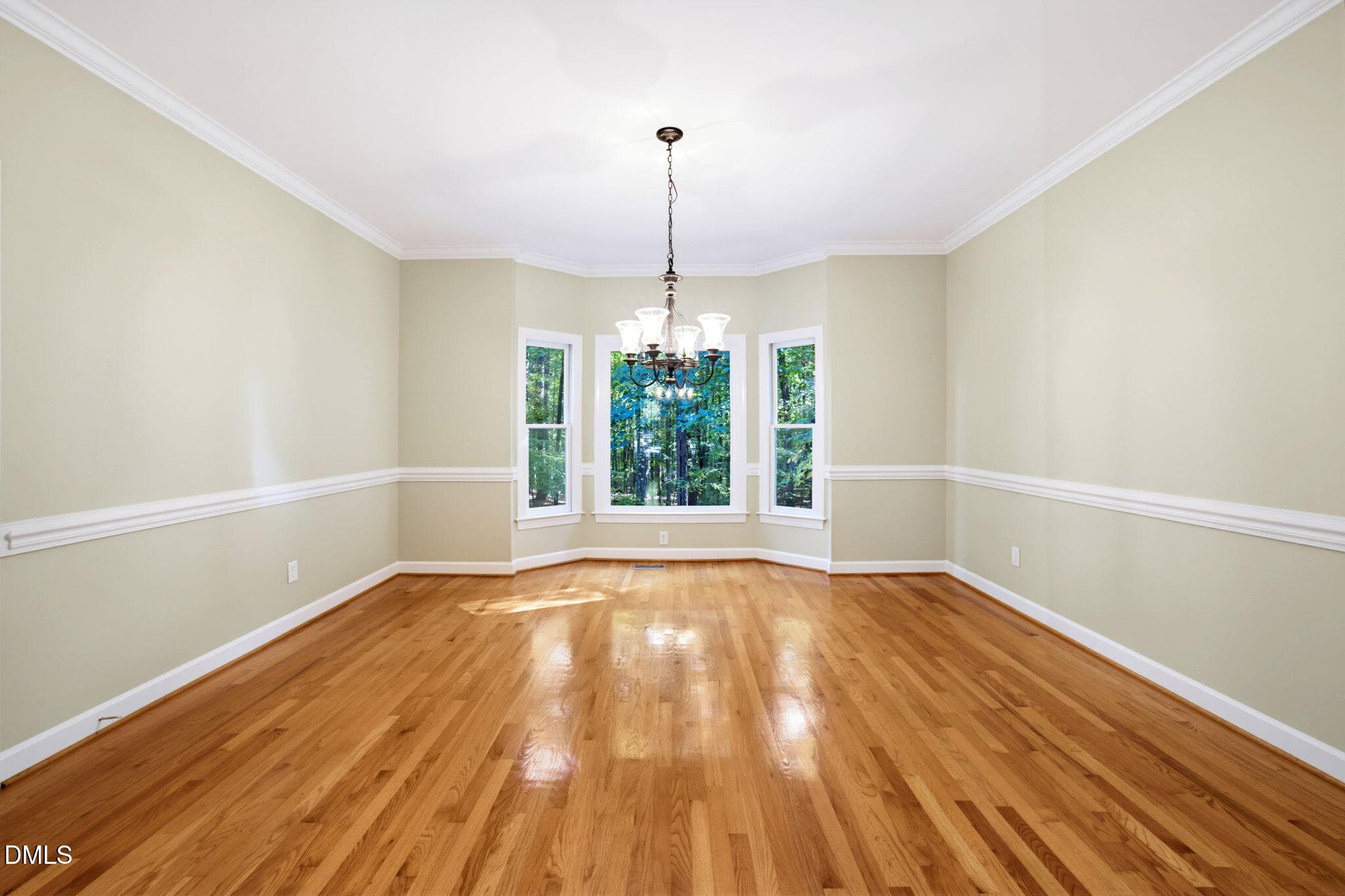 26-web-or-mls-untitled-24 - 204 Woodleaf Drive, Chapel Hill, NC 27516, Chapel Hill
