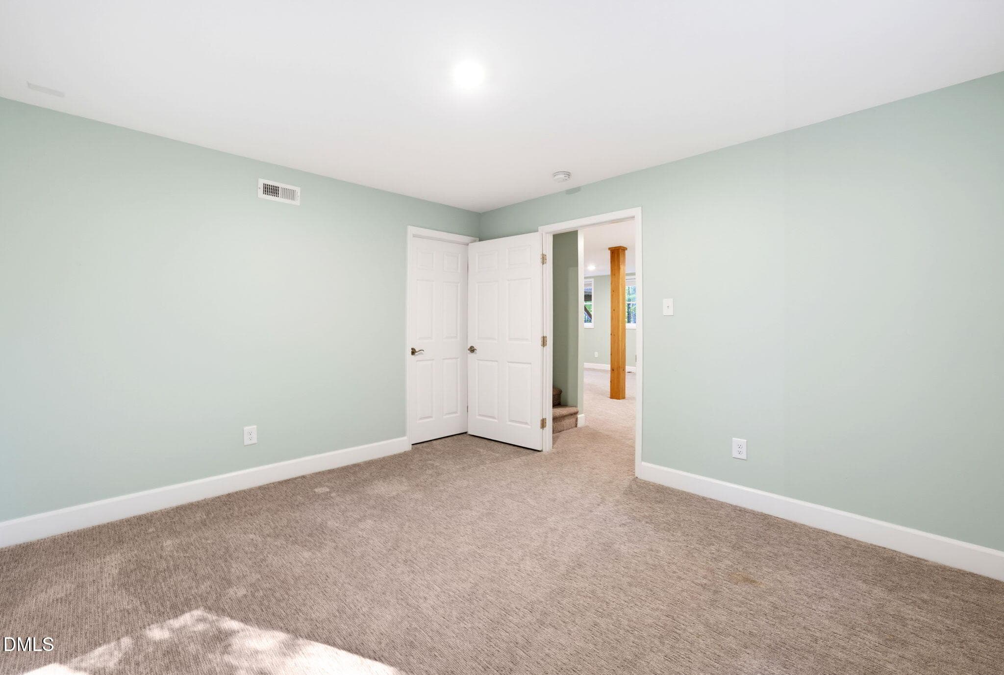 49-web-or-mls-untitled-27 - 204 Woodleaf Drive, Chapel Hill, NC 27516, Chapel Hill
