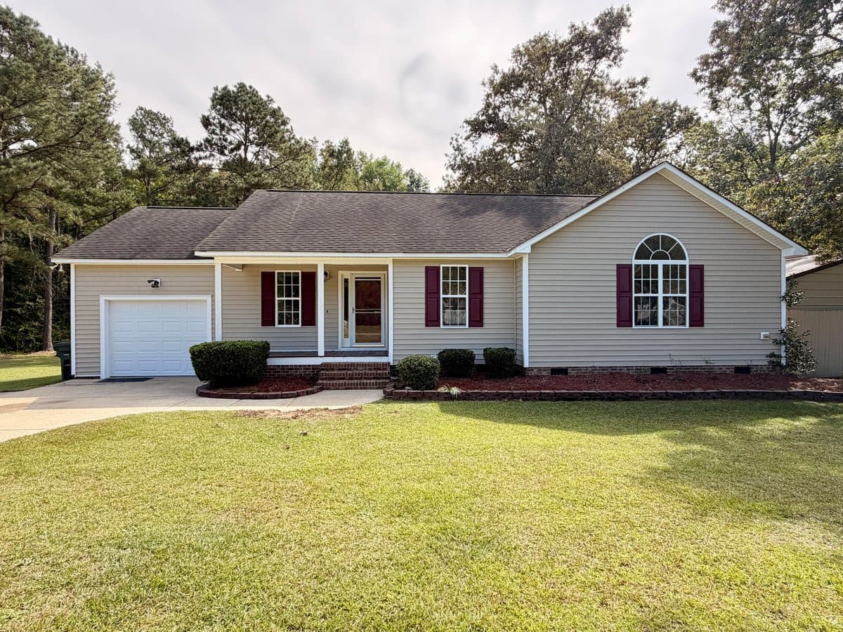 536 Madison Avenue, Princeton, NC 27569