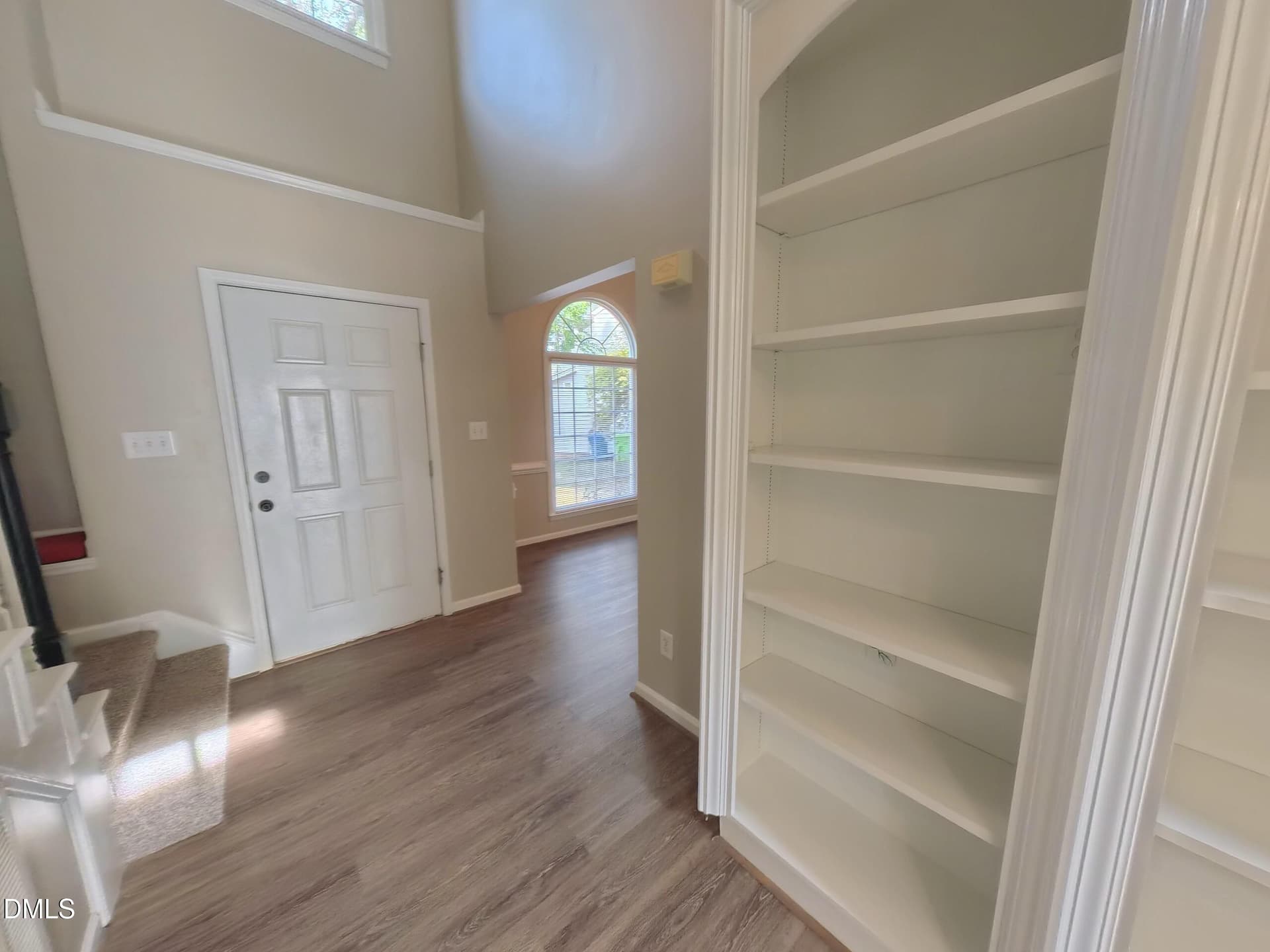 02_Foyer - 5201 Sutter Way, Raleigh, NC 27613