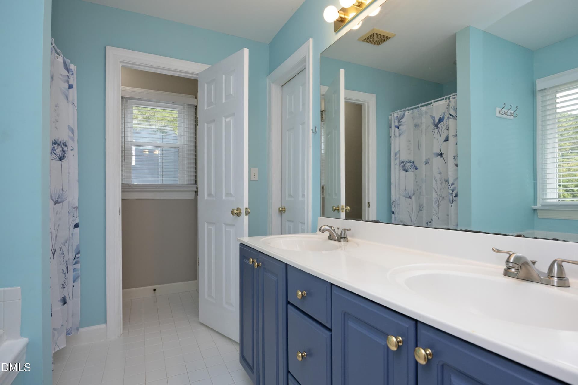 21PrimaryBath - 4204 Nectarine Drive, Raleigh, NC 27616