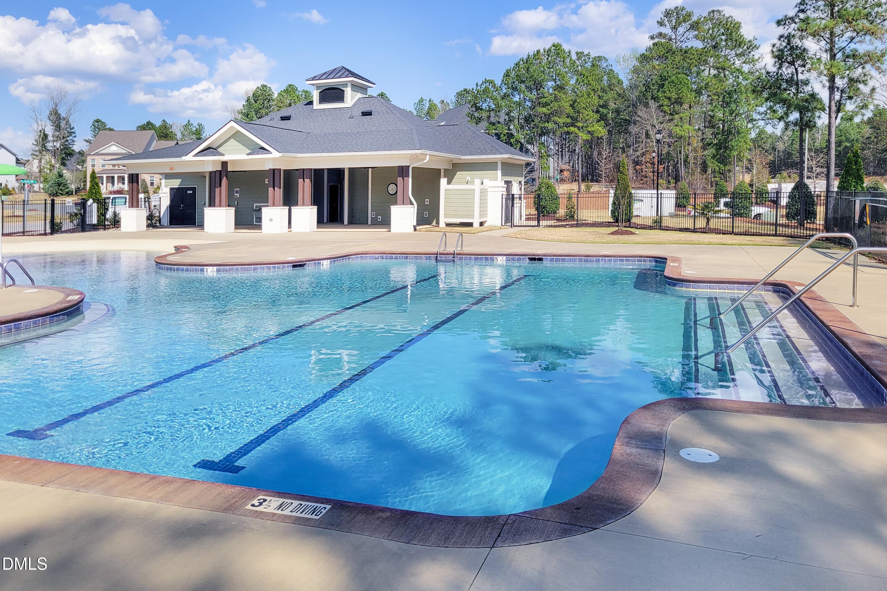 20260807002508384282000000-o - 104 Holly Cv Court, Holly Springs, NC 27540