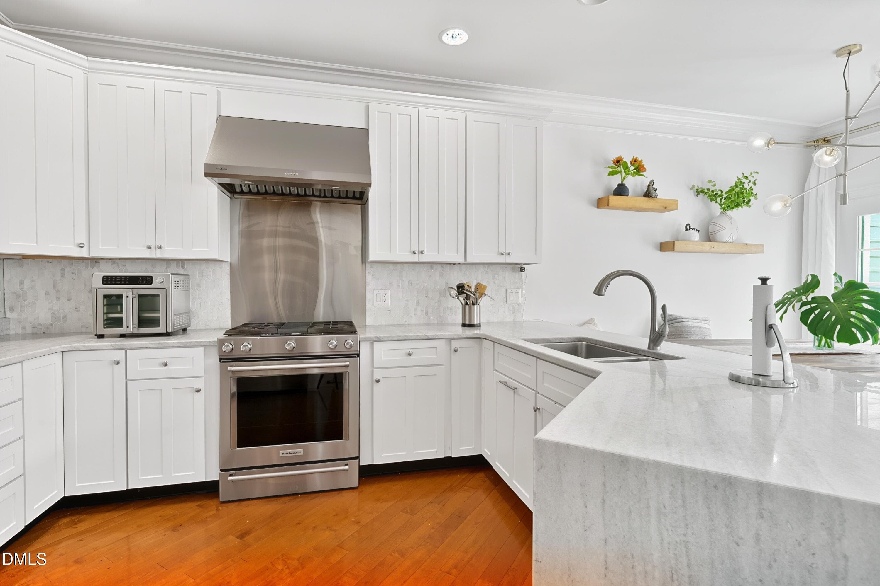 JLR09005 - 9557 Brookchase Drive, Raleigh, NC 27617