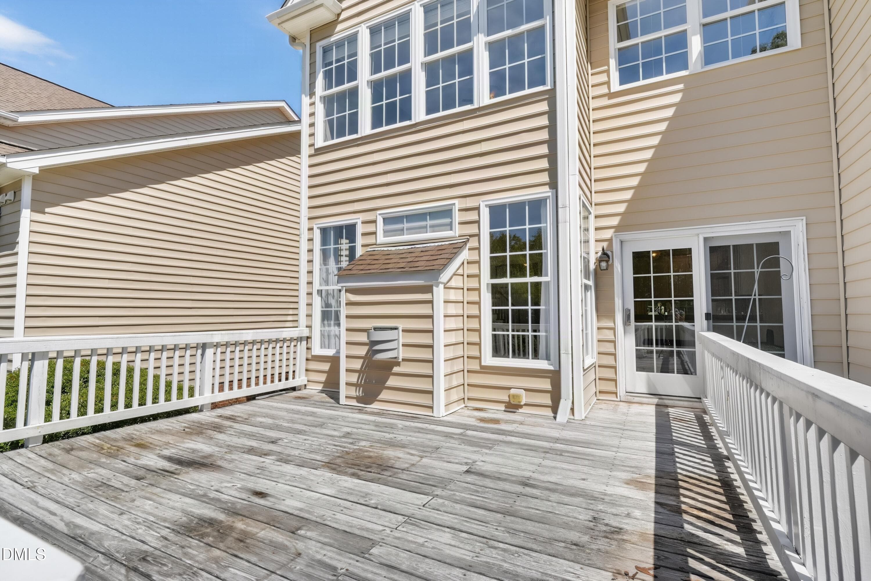 JLR09662 - 9557 Brookchase Drive, Raleigh, NC 27617
