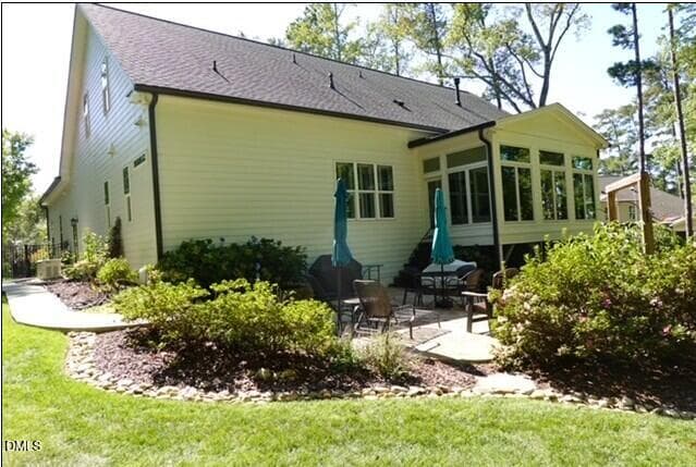 All season room and patio area - 4230 Henderson Place, Pittsboro, NC 27312, Pittsboro
