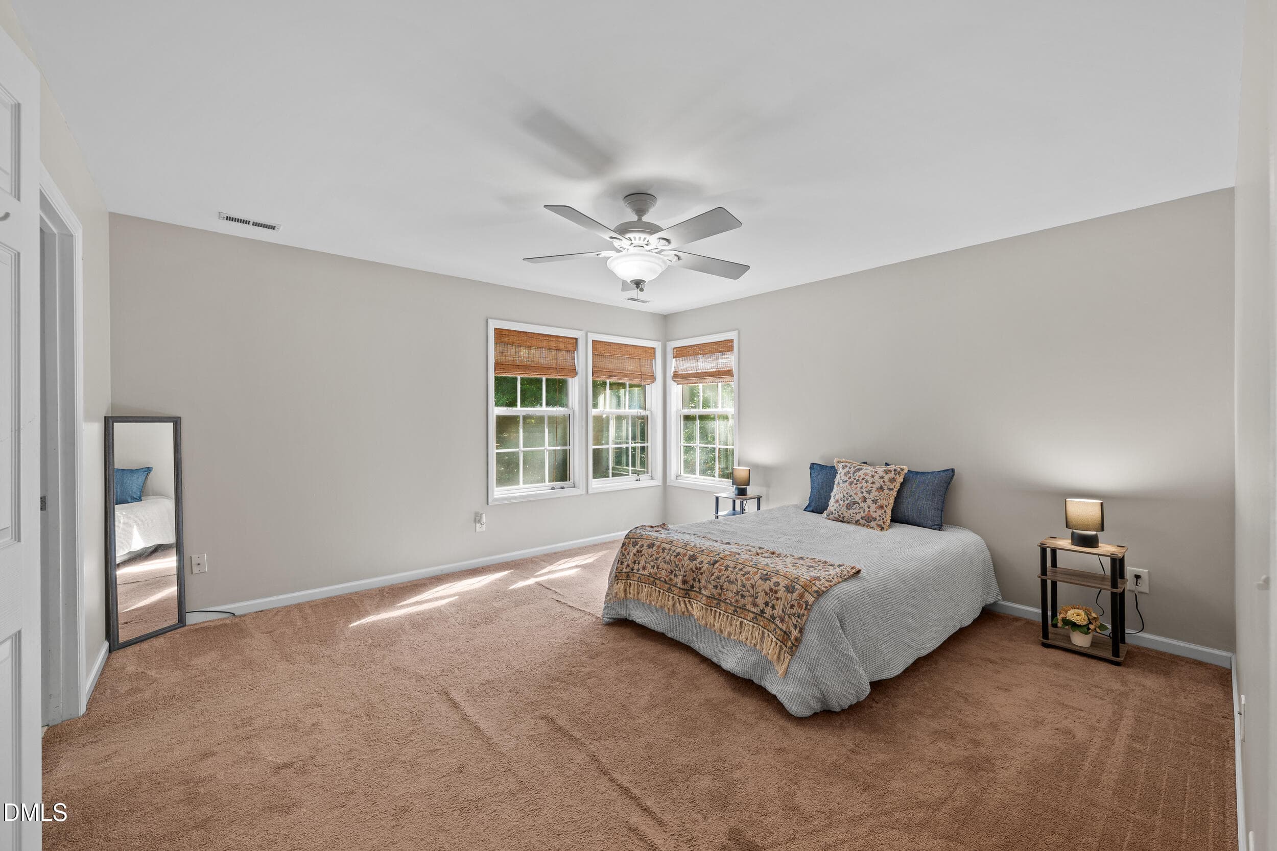 23 -2026 thoroughbred ln, interior, prim - 2026 Thoroughbred Lane, Hillsborough, NC 27278, Hillsborough