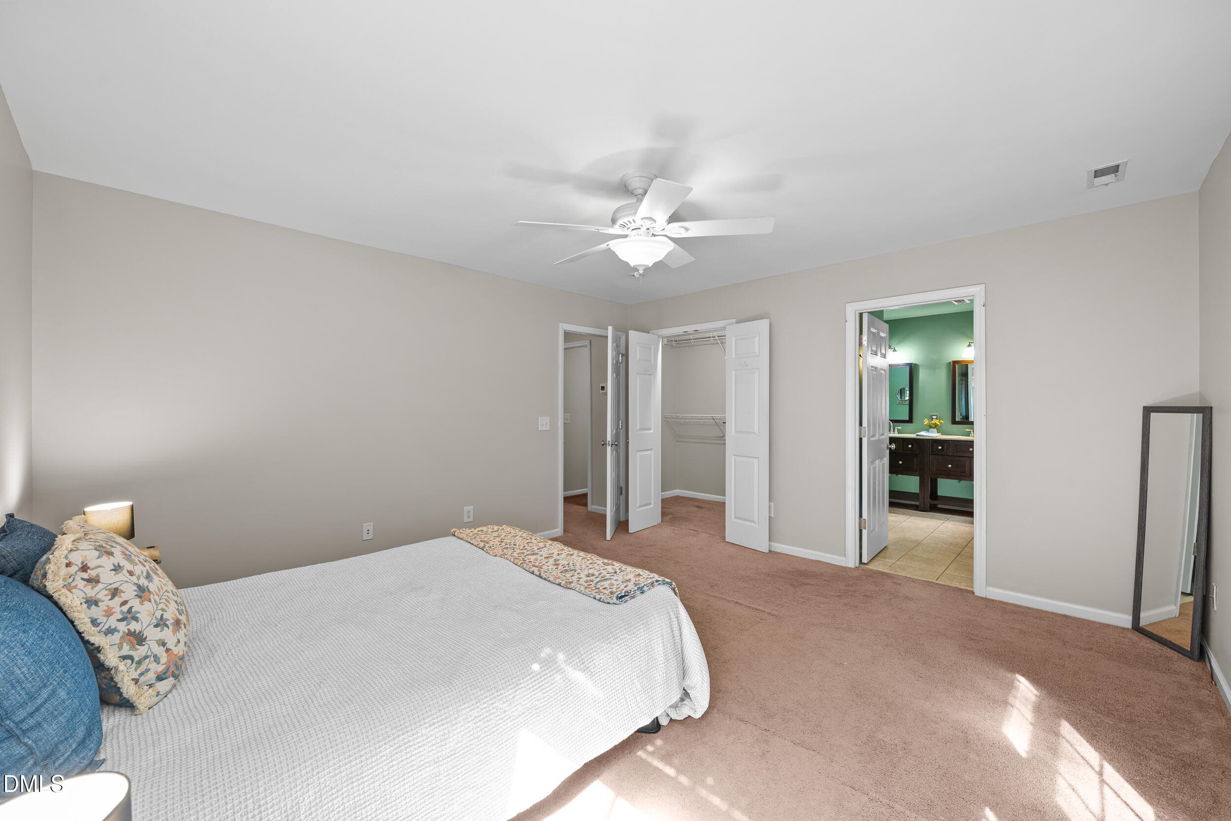24 -2026 thoroughbred ln, interior, prim - 2026 Thoroughbred Lane, Hillsborough, NC 27278, Hillsborough