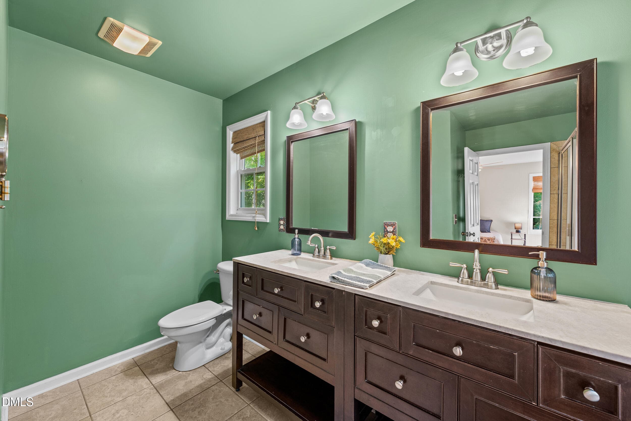 26 -2026 thoroughbred ln, interior, prim - 2026 Thoroughbred Lane, Hillsborough, NC 27278, Hillsborough