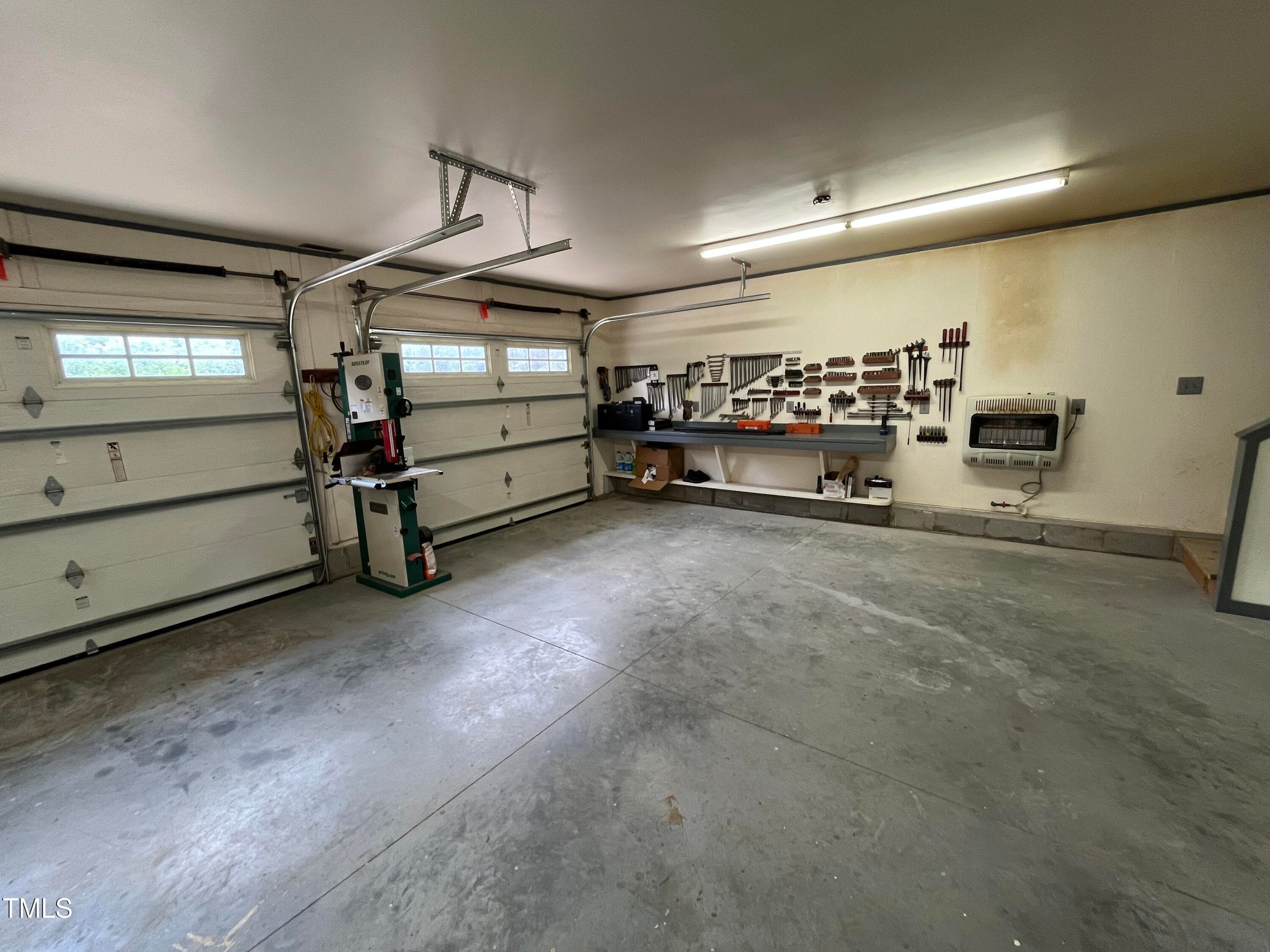 Garage-2483 McNeill Hobbs Rd - 2483 Mcneill Hobbs Road, Bunnlevel, NC 28323