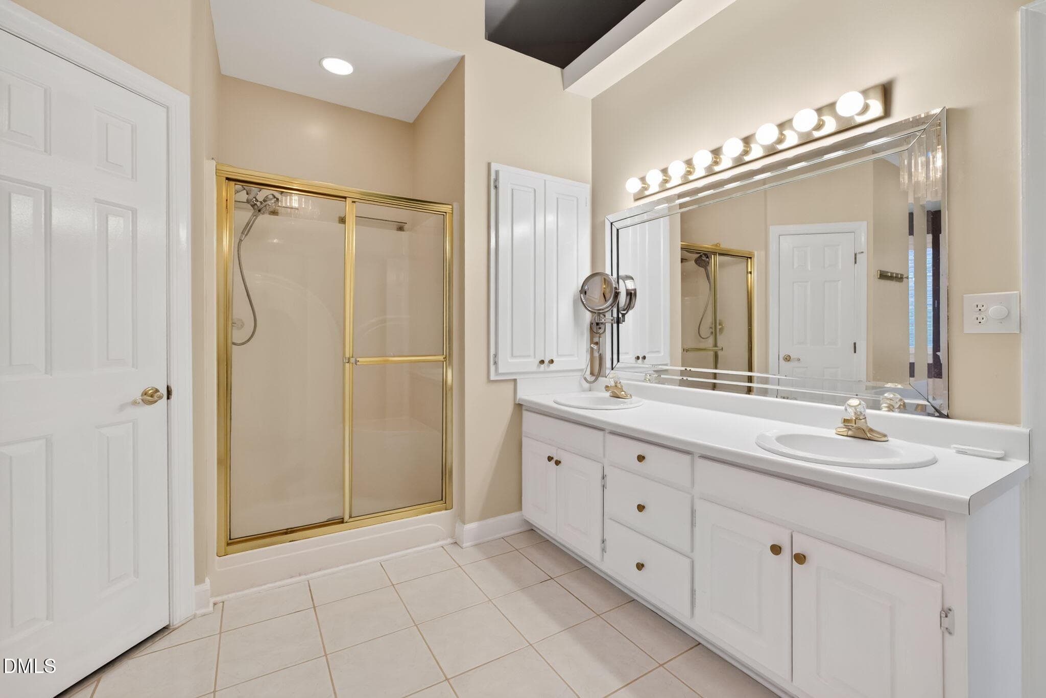 21-web-or-mls-DSC06055 - 705 Birkdale Drive, Clayton, NC 27527, Clayton