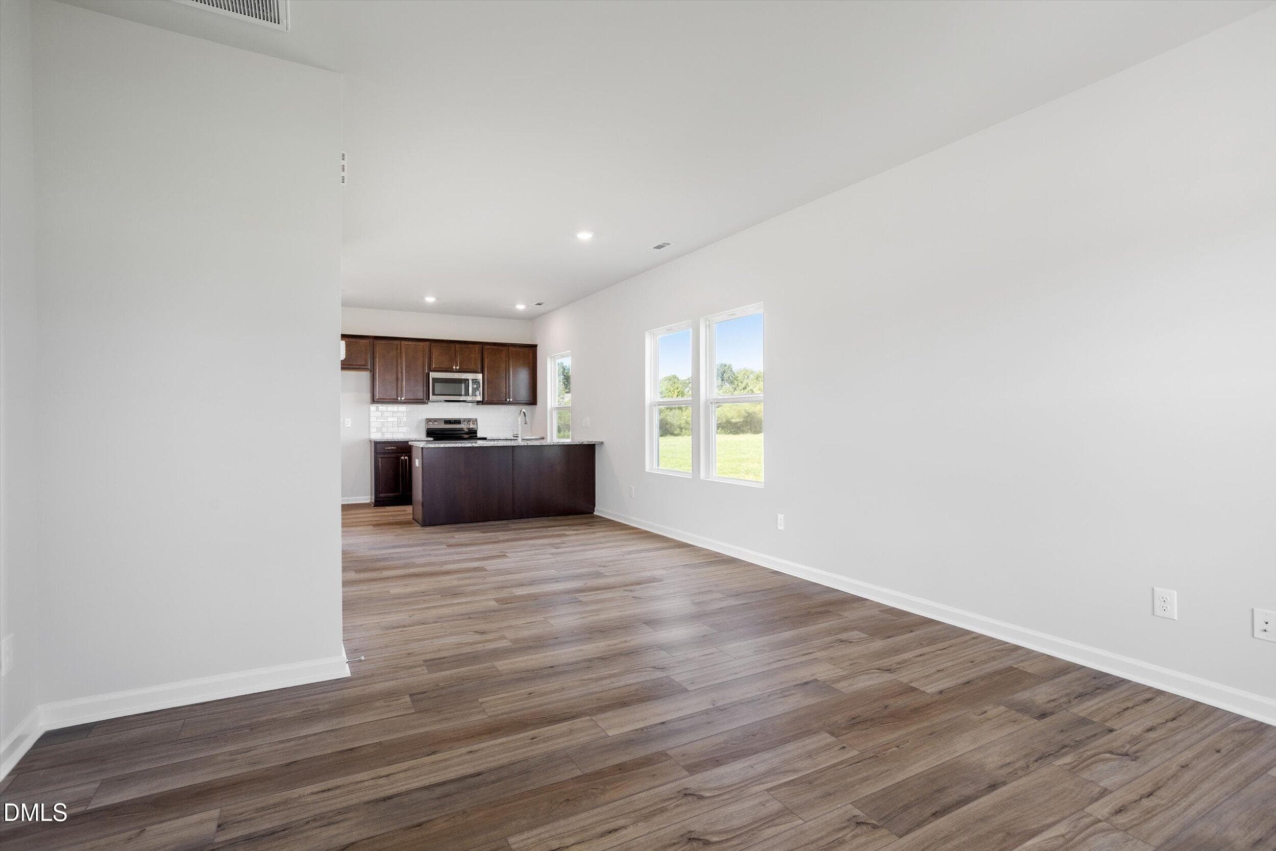 FMWeb03 - 170 Thomas Trail 58, Lillington, NC 27546