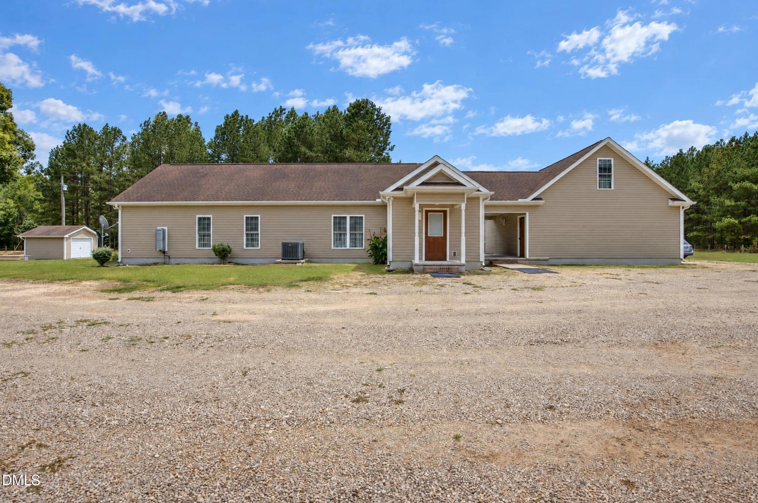 Back - 2483 Mcneill Hobbs Road, Bunnlevel, NC 28323
