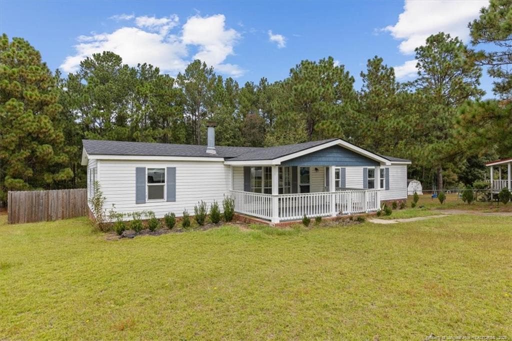 Photo 2 - 316 McDougald Drive, Raeford, NC 28376, Raeford