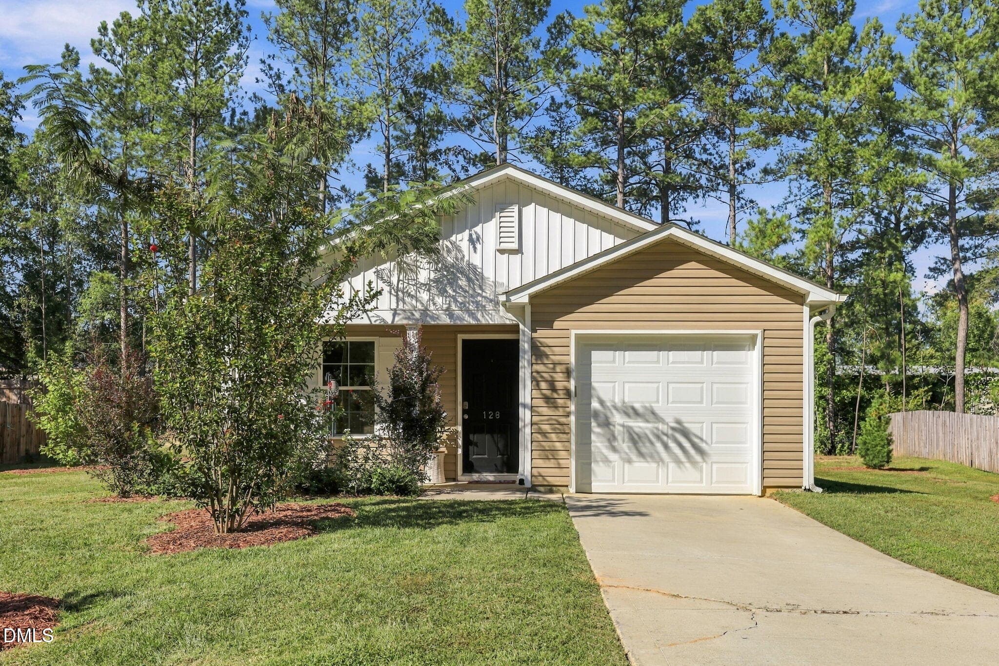 22-web-or-mls-IMG_0028 - 128 Somerset Drive, Roxboro, NC 27573, Roxboro