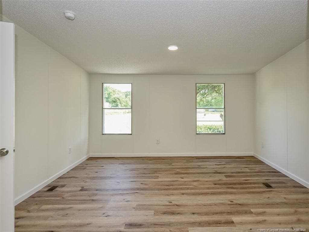 Photo 15 - 5524 Gilcrest Sands Drive, Hope Mills, NC 28348, Hope Mills