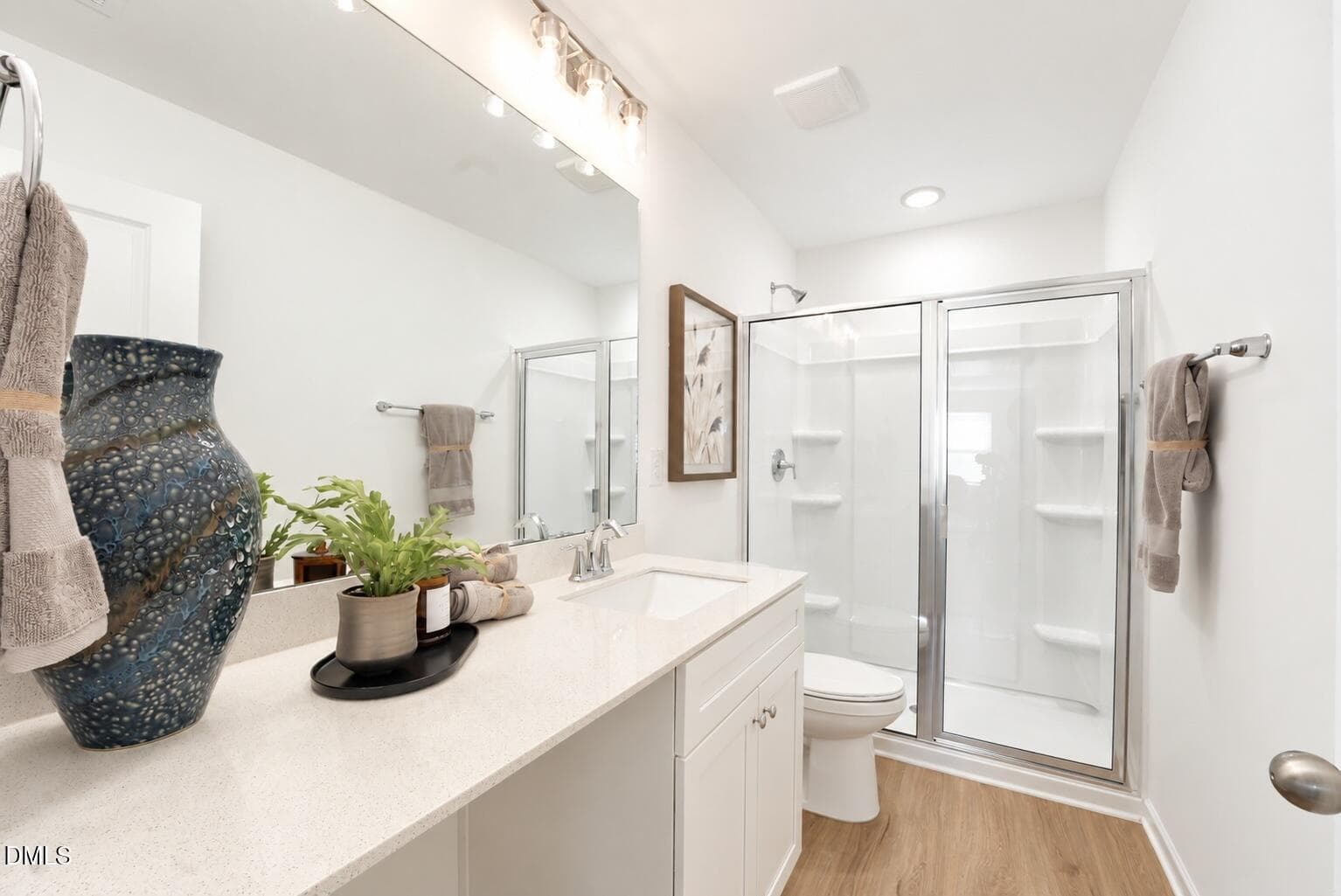 Hall Bathroom 2 - 6905 Steeplegate Drive 4, Burlington, NC 27215, Burlington