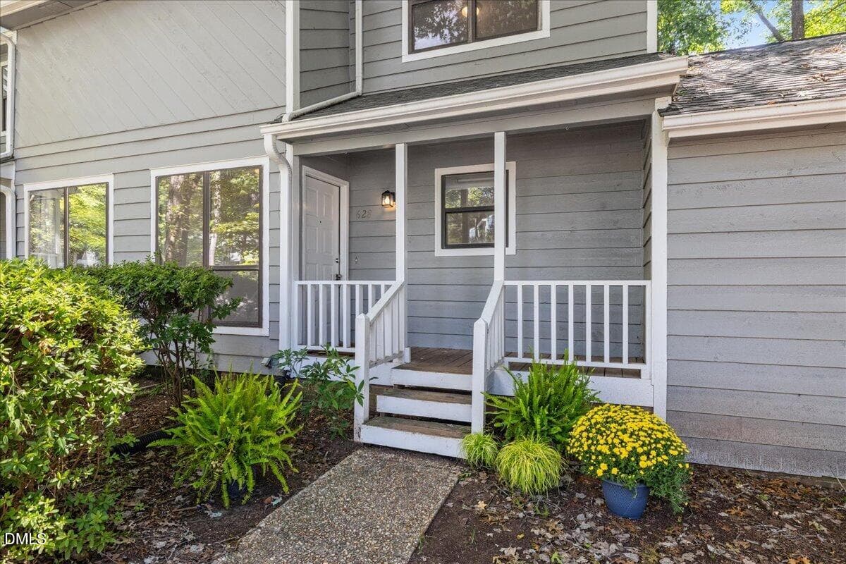 03-628 Applecross Dr - 628 Applecross Drive, Cary, NC 27511