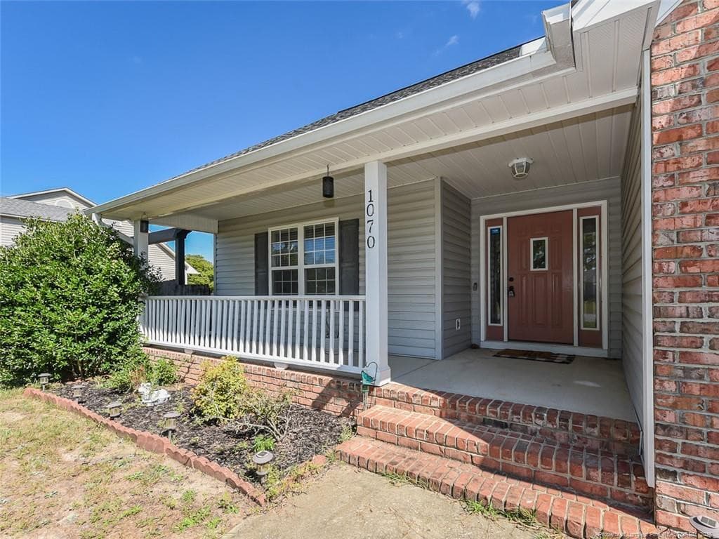 Photo 3 - 1070 Northview Drive, Sanford, NC 27332, Sanford