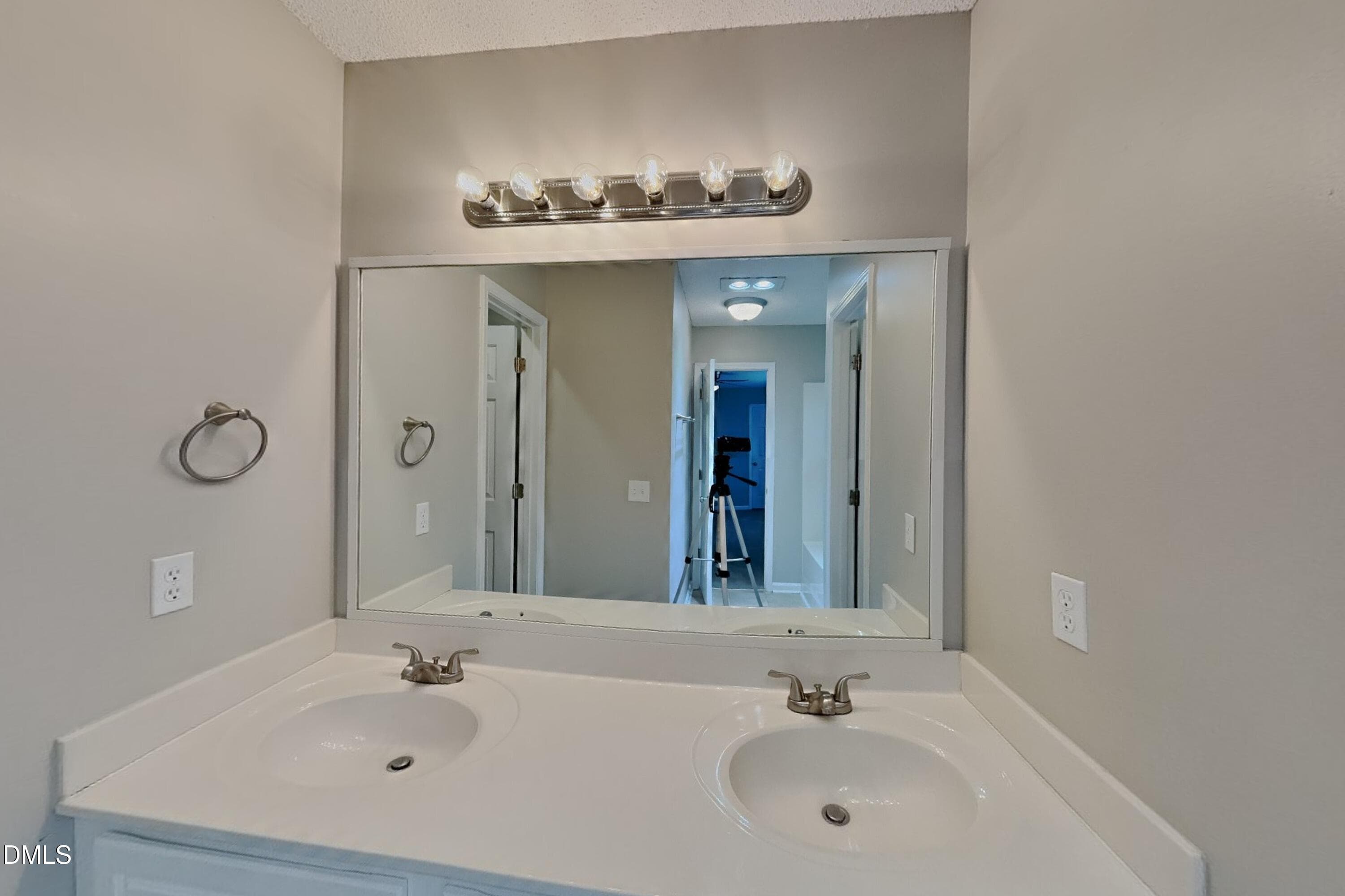 8_Image_1sYMdB2zpa - 196 Clarence, Garner, NC 27529