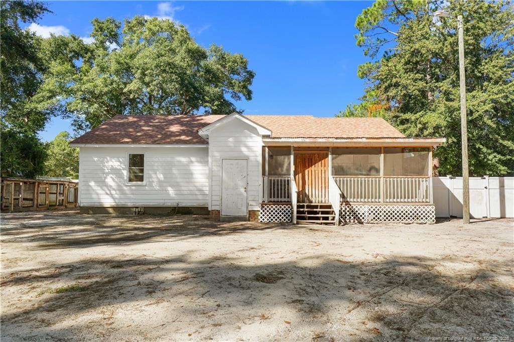 Photo 17 - 115 Best Street, Raeford, NC 28376, Raeford