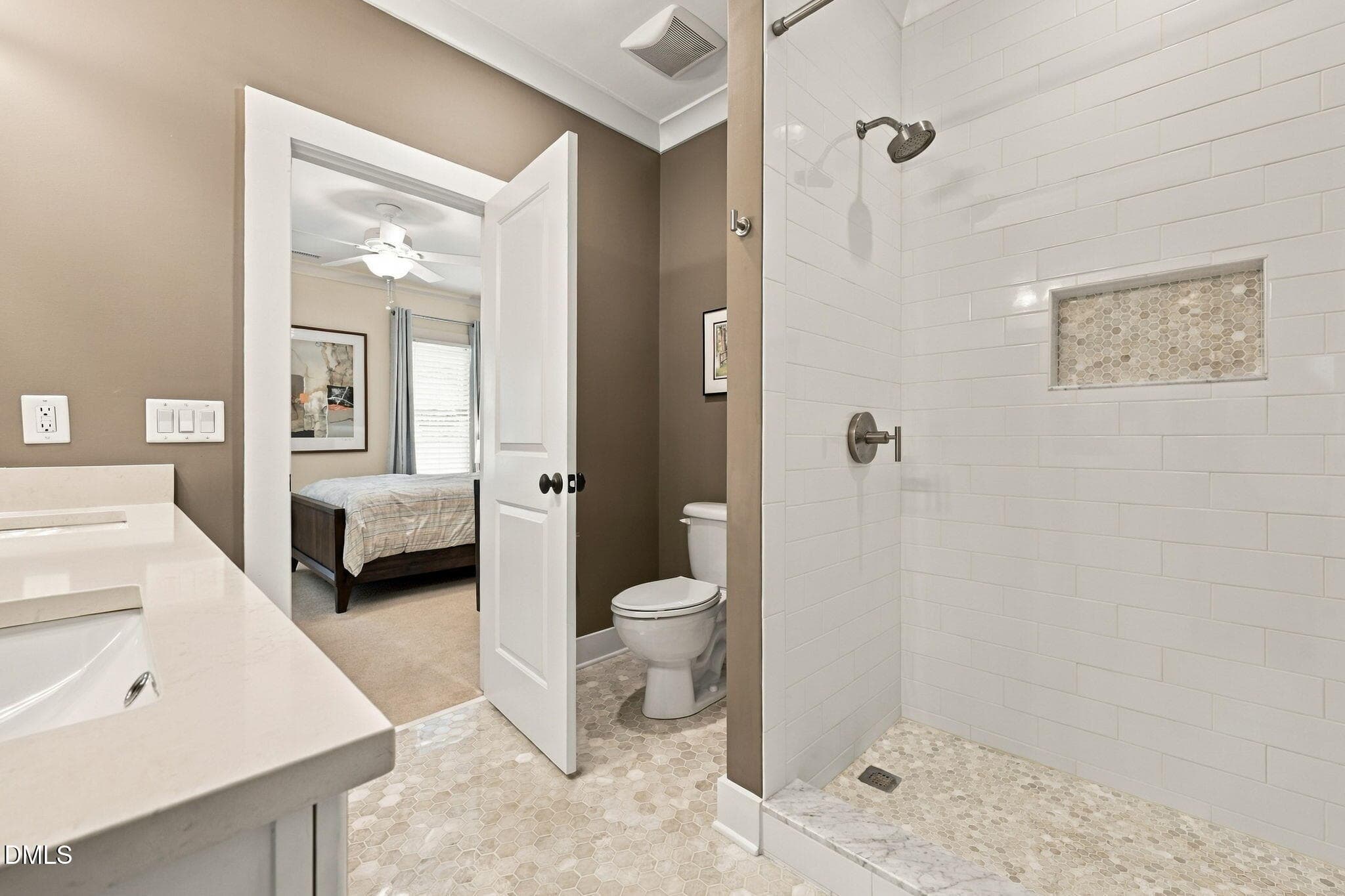 - - 3342 Lake Boone Trail, Raleigh, NC 27607, Raleigh