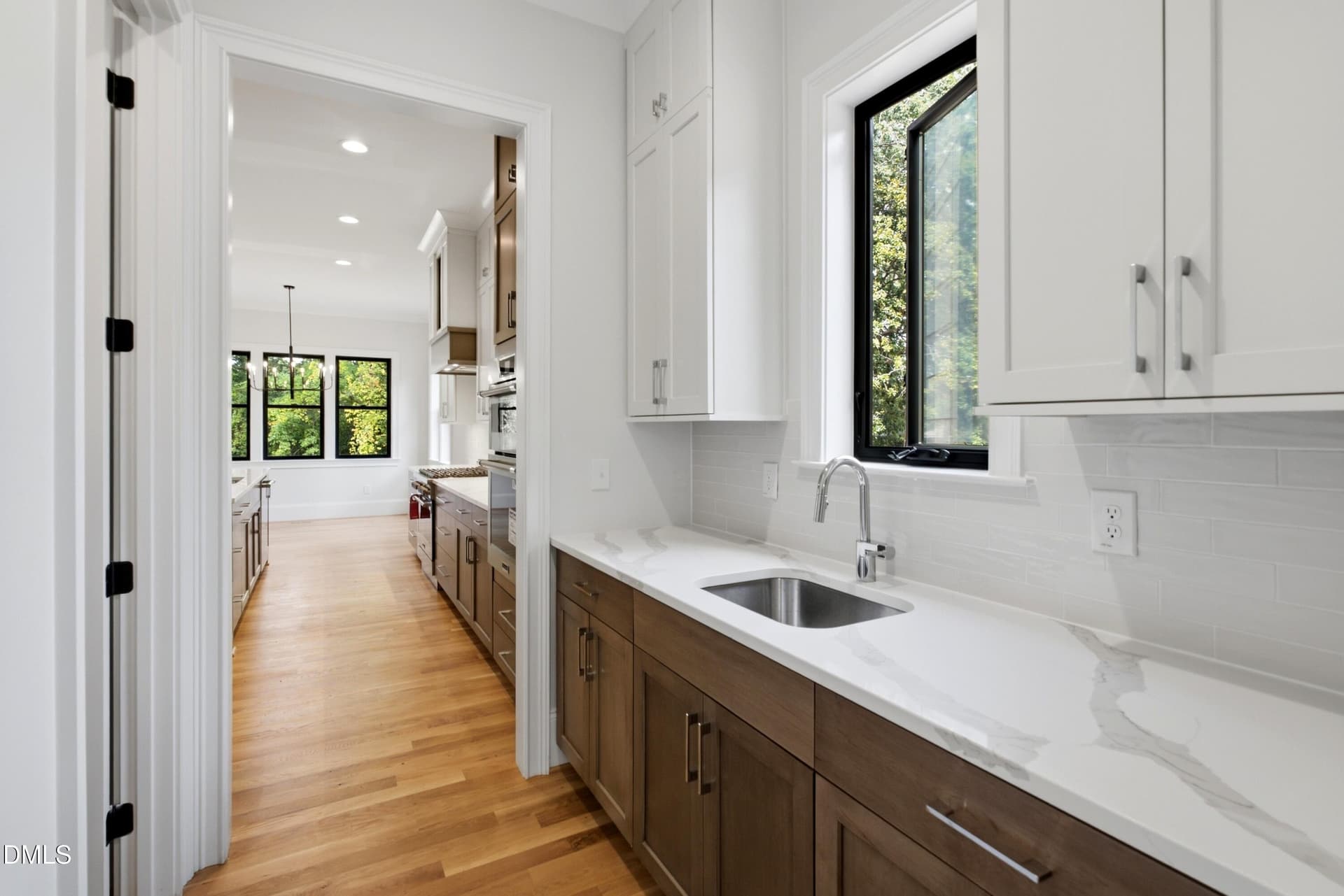 Butlers Pantry + Wet Bar - 514 S Harrison Avenue, Cary, NC 27511
