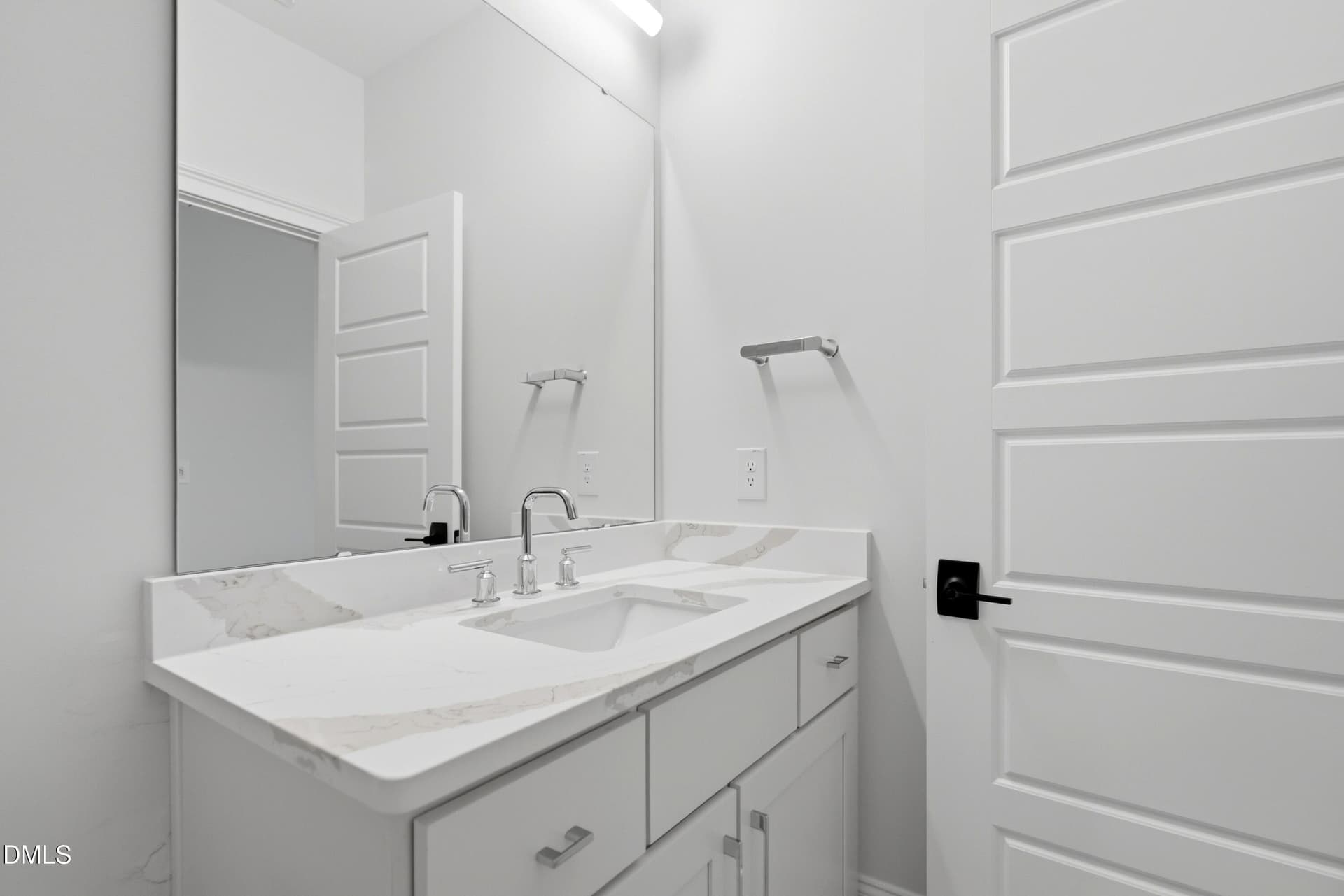 Second Story Bathrooms - 514 S Harrison Avenue, Cary, NC 27511