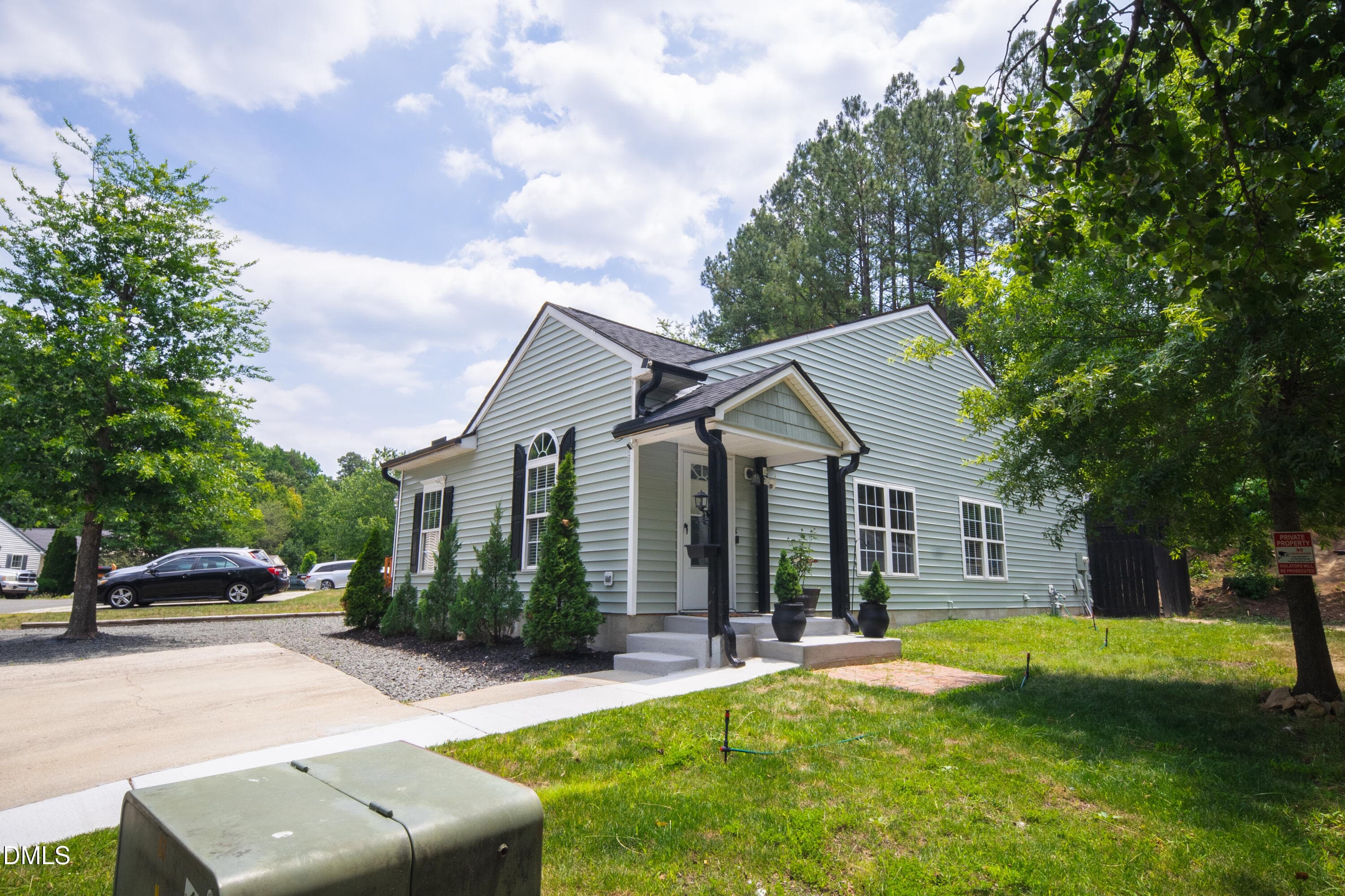 IMG_3077 - 1121 Kendall Drive, Durham, NC 27703