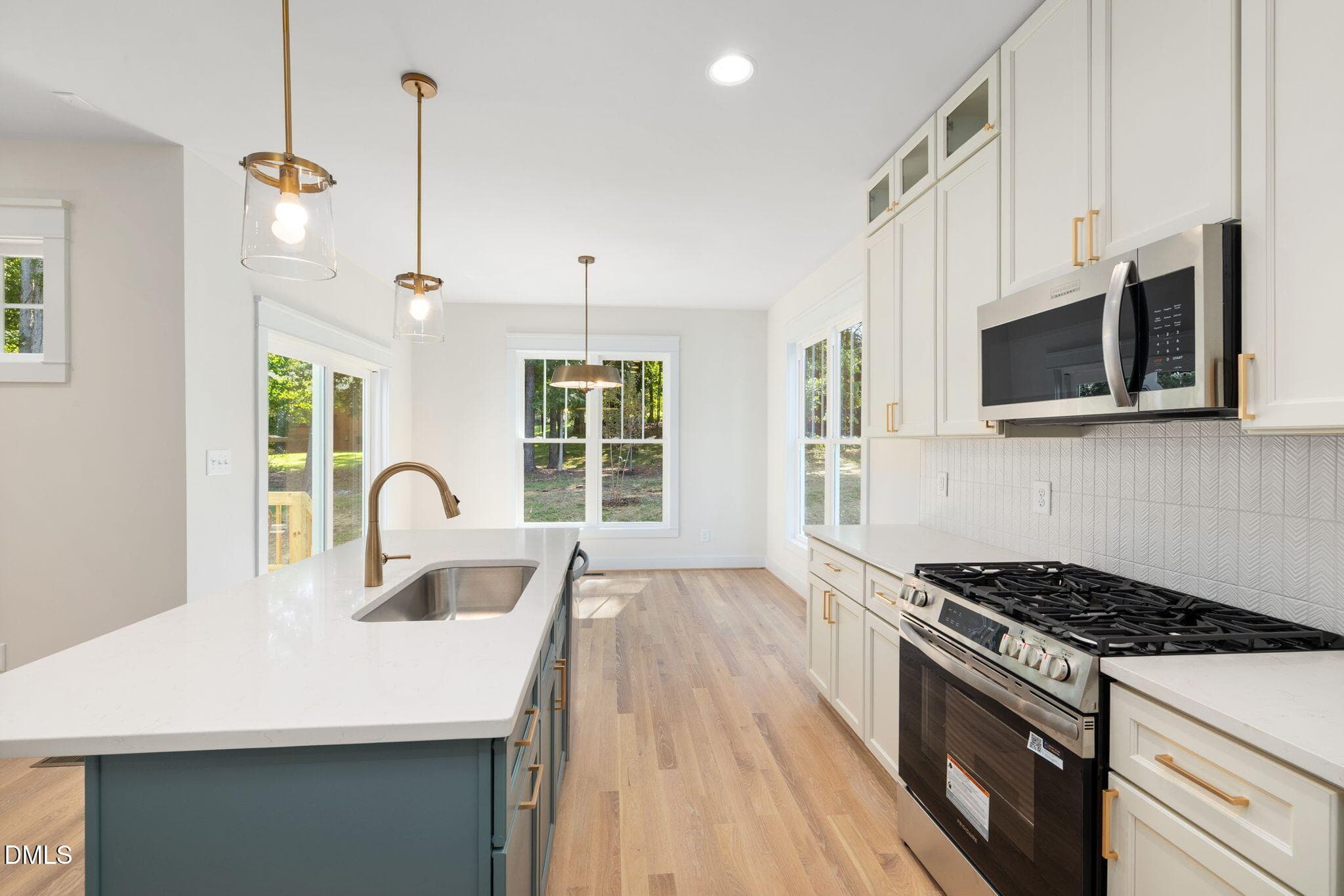 26-web-or-mls-DX3A3222 - 600 Hemlock Avenue, Durham, NC 27707, Durham