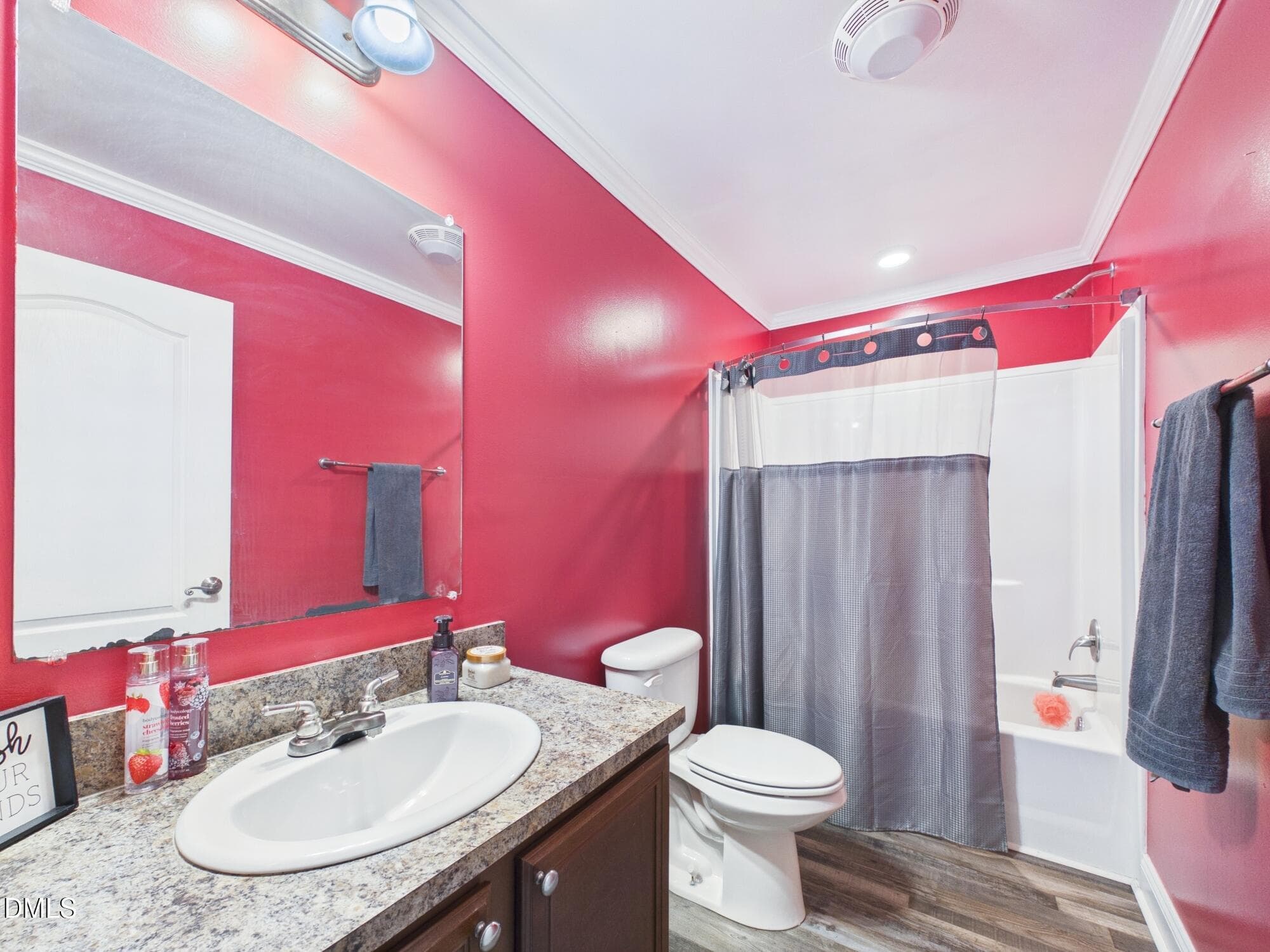 Hall Bath - 2306 Blair Drive, Hillsborough, NC 27278, Hillsborough