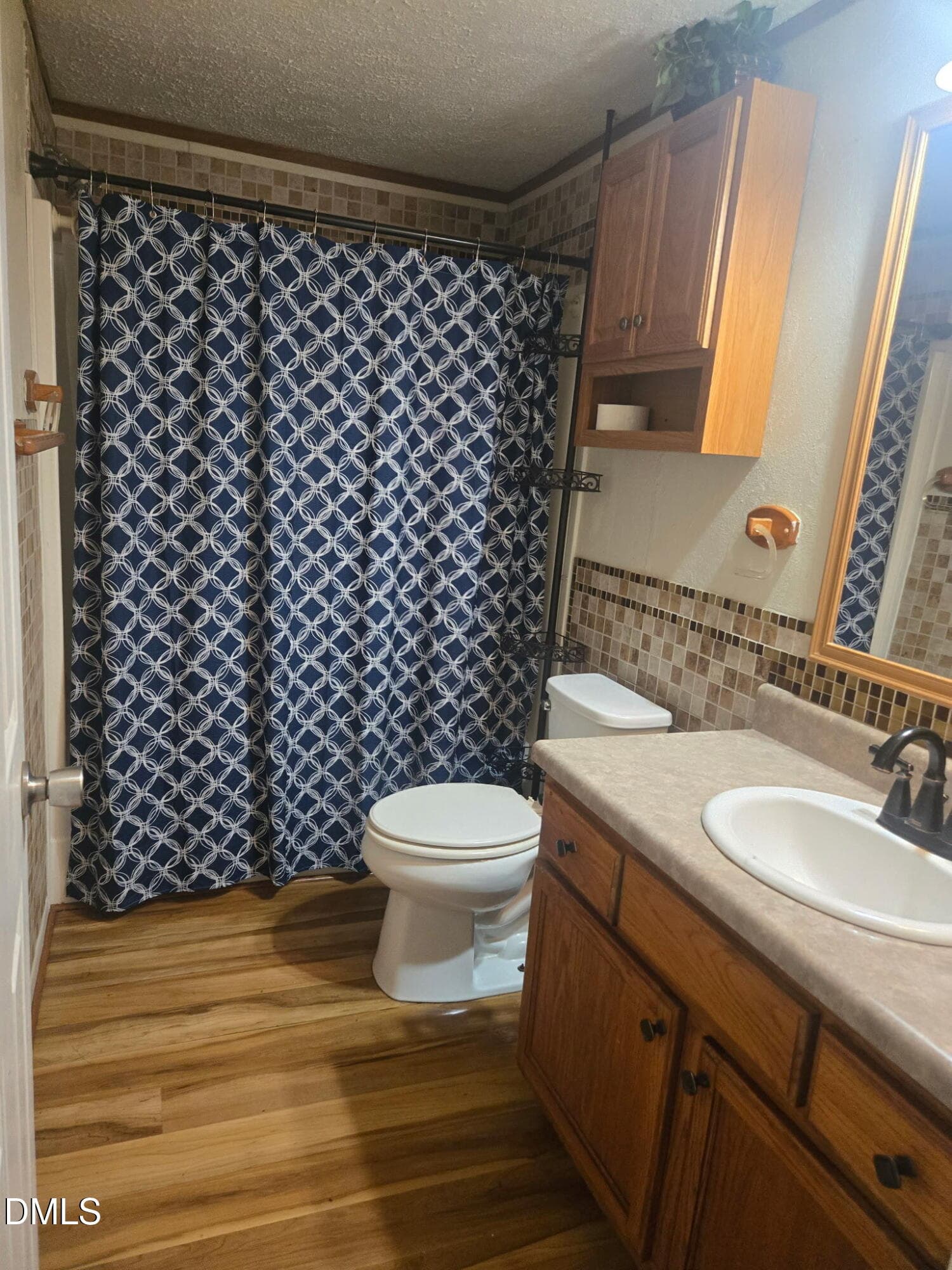 Full Guests bathroom - 397 Manson-axtell Road, Norlina, NC 27563
