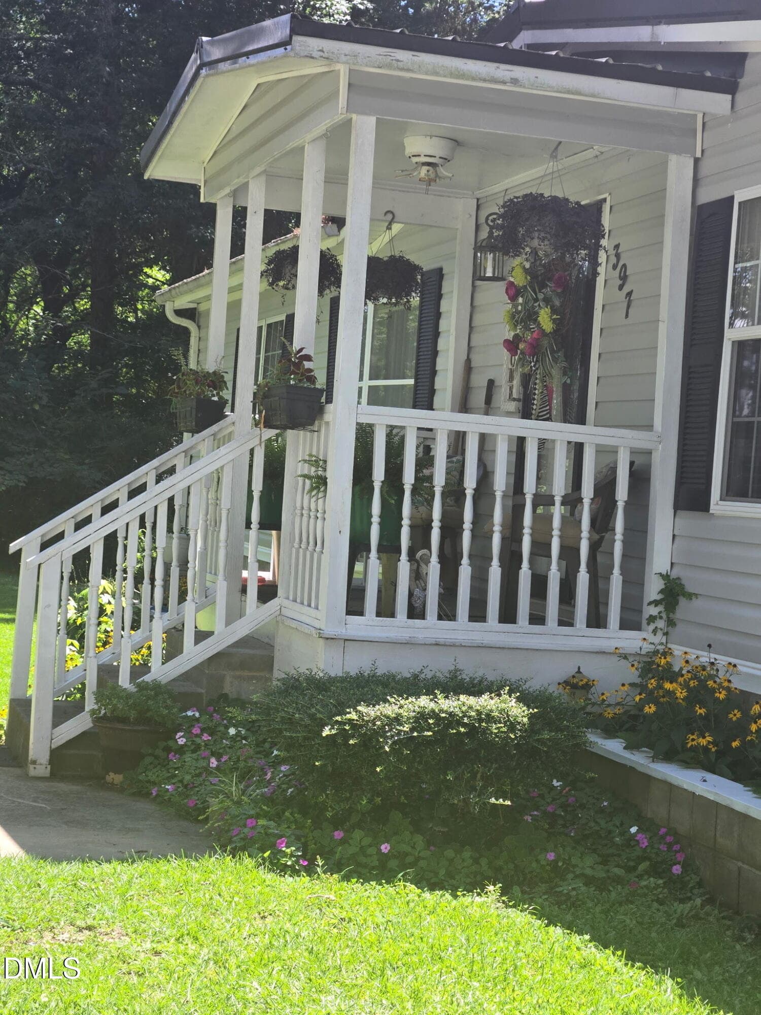 Front Porch - 397 Manson-axtell Road, Norlina, NC 27563