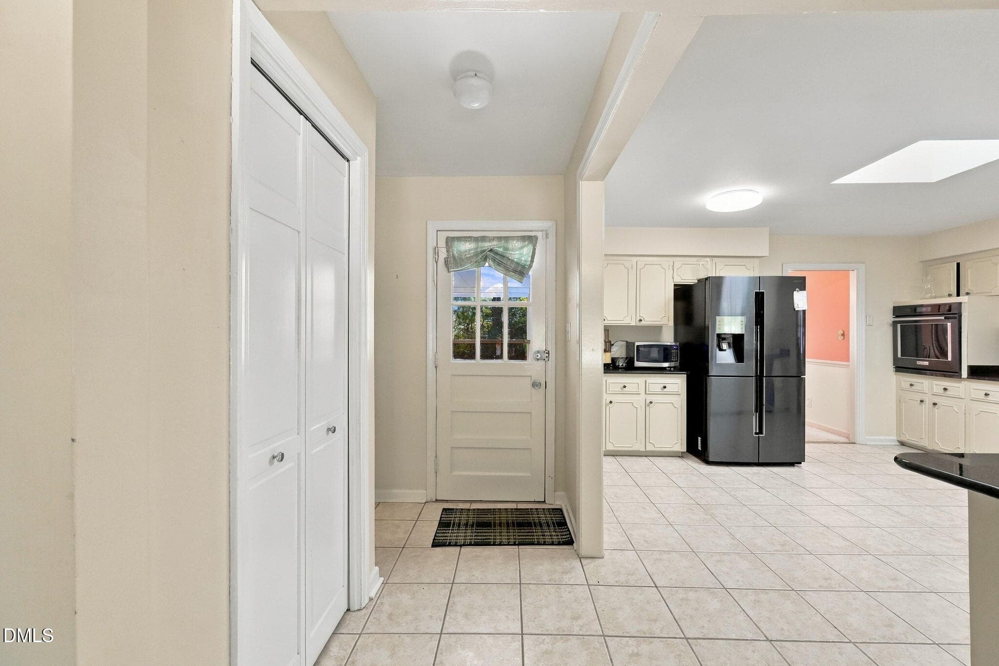 Kitchen - 212 Ellwood Drive, Raleigh, NC 27609, Raleigh