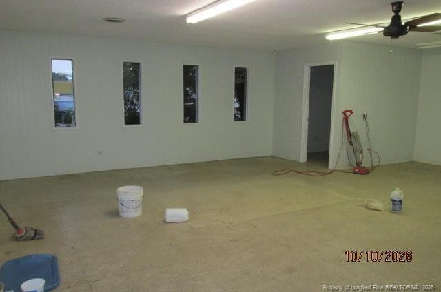 Photo 7 - 716 E 4th Avenue, Red Springs, NC 28377