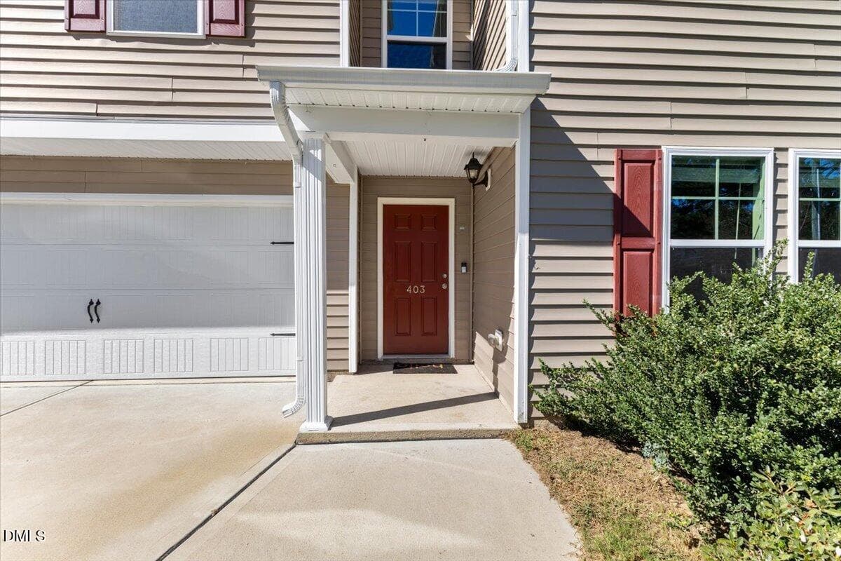 05-403 N Lincoln St - 403 N Lincoln Street, Benson, NC 27504, Benson