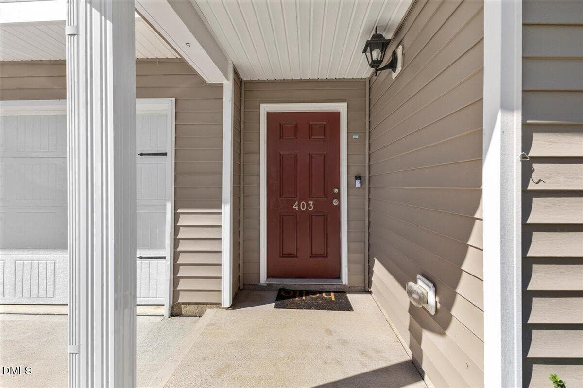 06-403 N Lincoln St - 403 N Lincoln Street, Benson, NC 27504, Benson