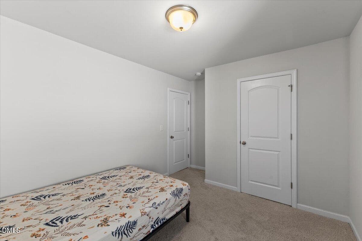 29-403 N Lincoln St - 403 N Lincoln Street, Benson, NC 27504, Benson