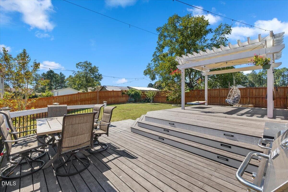 58-403 N Lincoln St - 403 N Lincoln Street, Benson, NC 27504, Benson