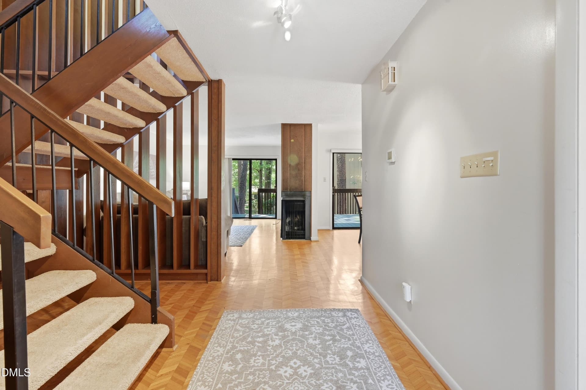 012 - 4100 Five Oaks Unit 6, Durham, NC 27707