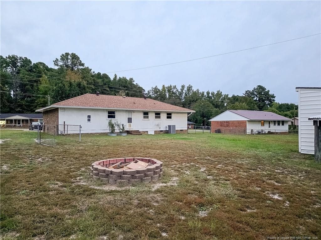 Photo 33 - 215 Lakeview Drive, Spring Lake, NC 28390, Spring Lake