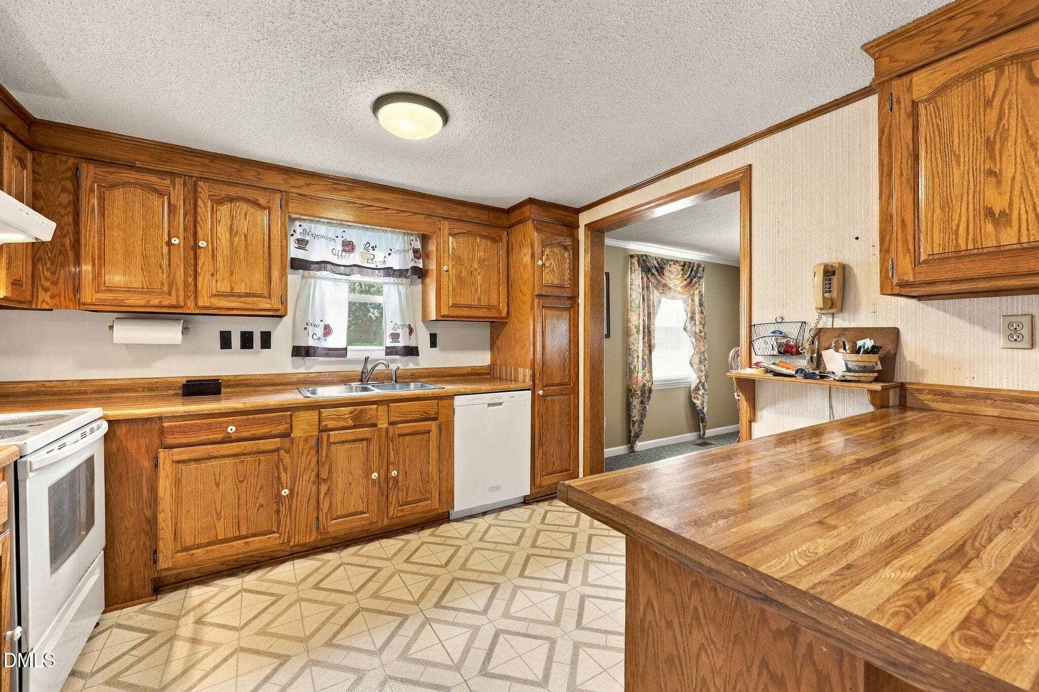 25-web-or-mls-IMG_1132 - 1077 Brown Farm Road, Walnut Cove, NC 27052, Walnut Cove