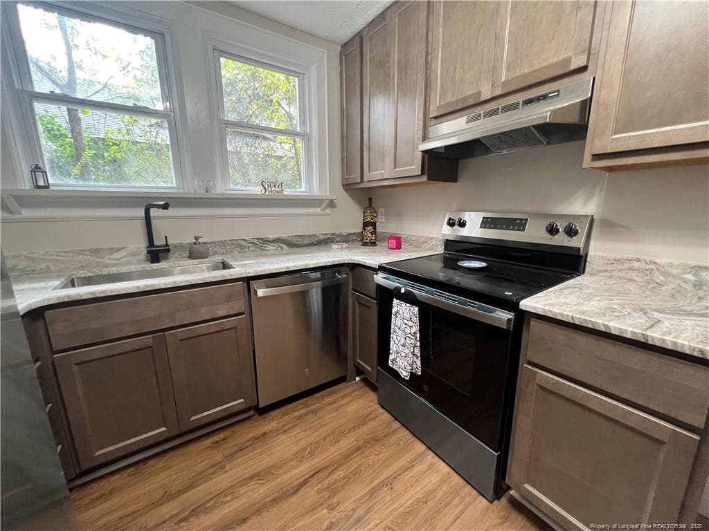 Photo 16 - 207 HillCrest Avenue, Fayetteville, NC 28305