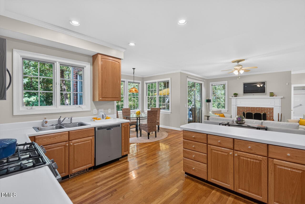 39 - 4904 Montvale Drive, Durham, NC 27705, Durham