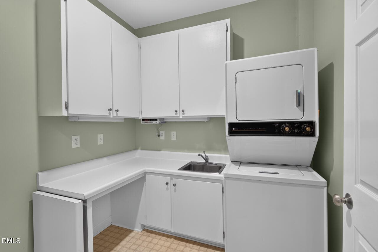 41 - 4904 Montvale Drive, Durham, NC 27705, Durham