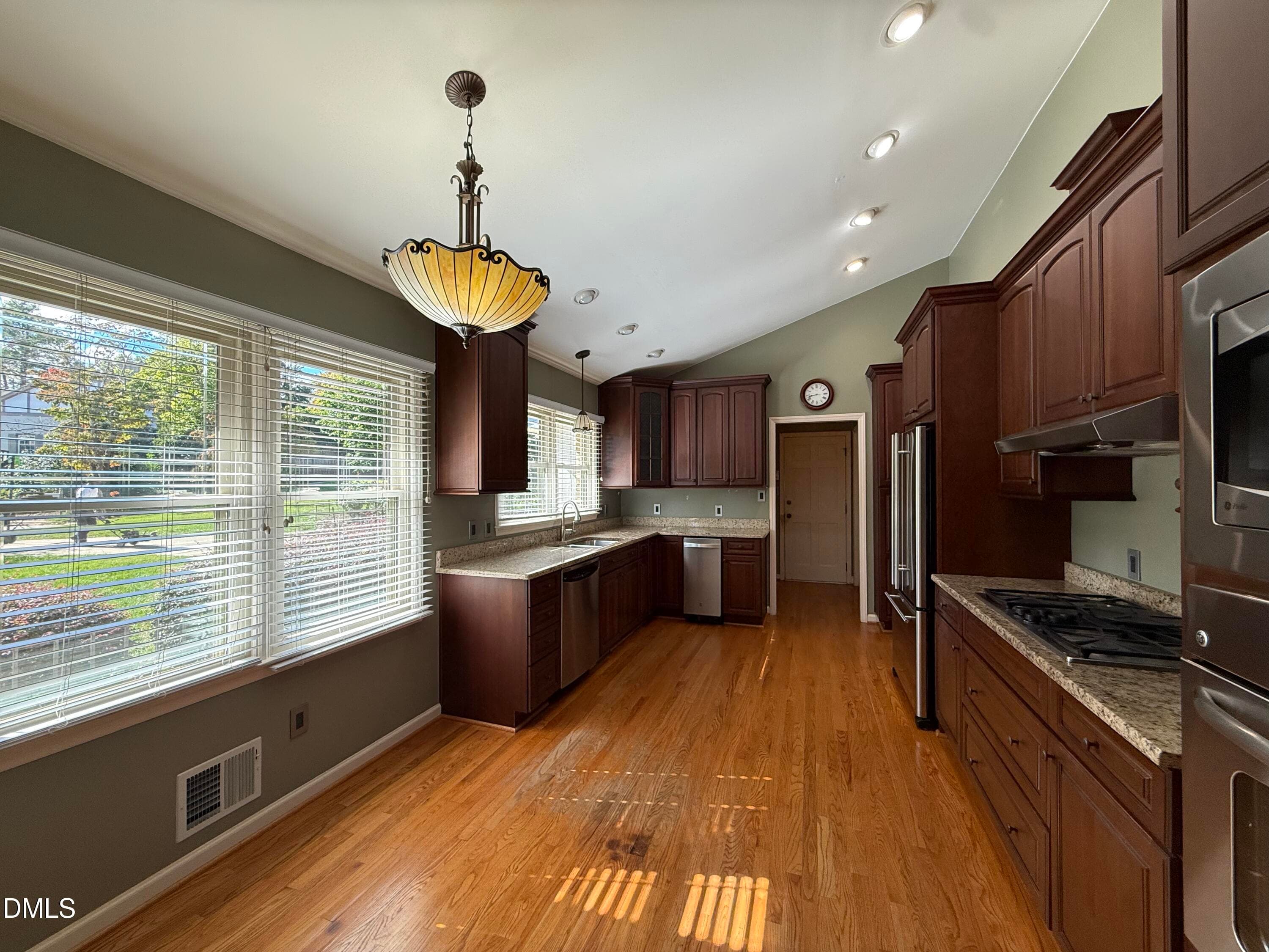 Vaulted Ceiling - 7604 Starling Court, Raleigh, NC 27615, Raleigh