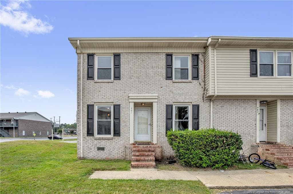 401 Kirkcaldy Court, Fayetteville, NC 28314