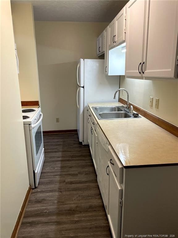 Kitchen - 700 N Roberts Avenue 202 C, Lumberton, NC 28358